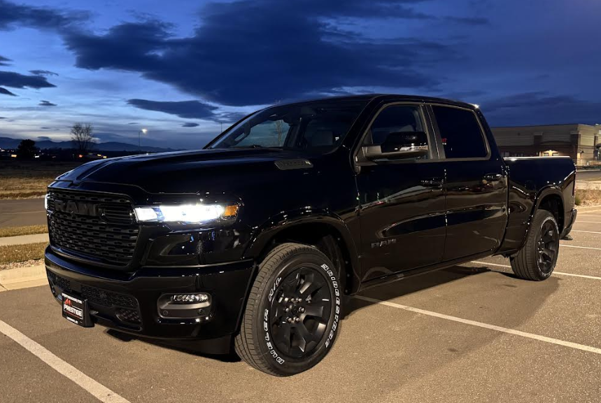 Black Ram 1500 – full exterior detail at dusk